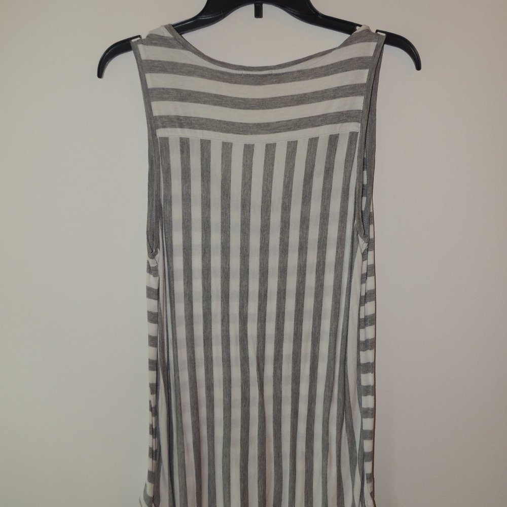 Grey Striped Tank - Picture 4 of 4